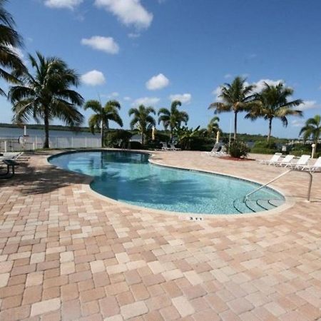 Boca Ciega Resort By Travel Resort Services Sint-Petersburg Buitenkant foto