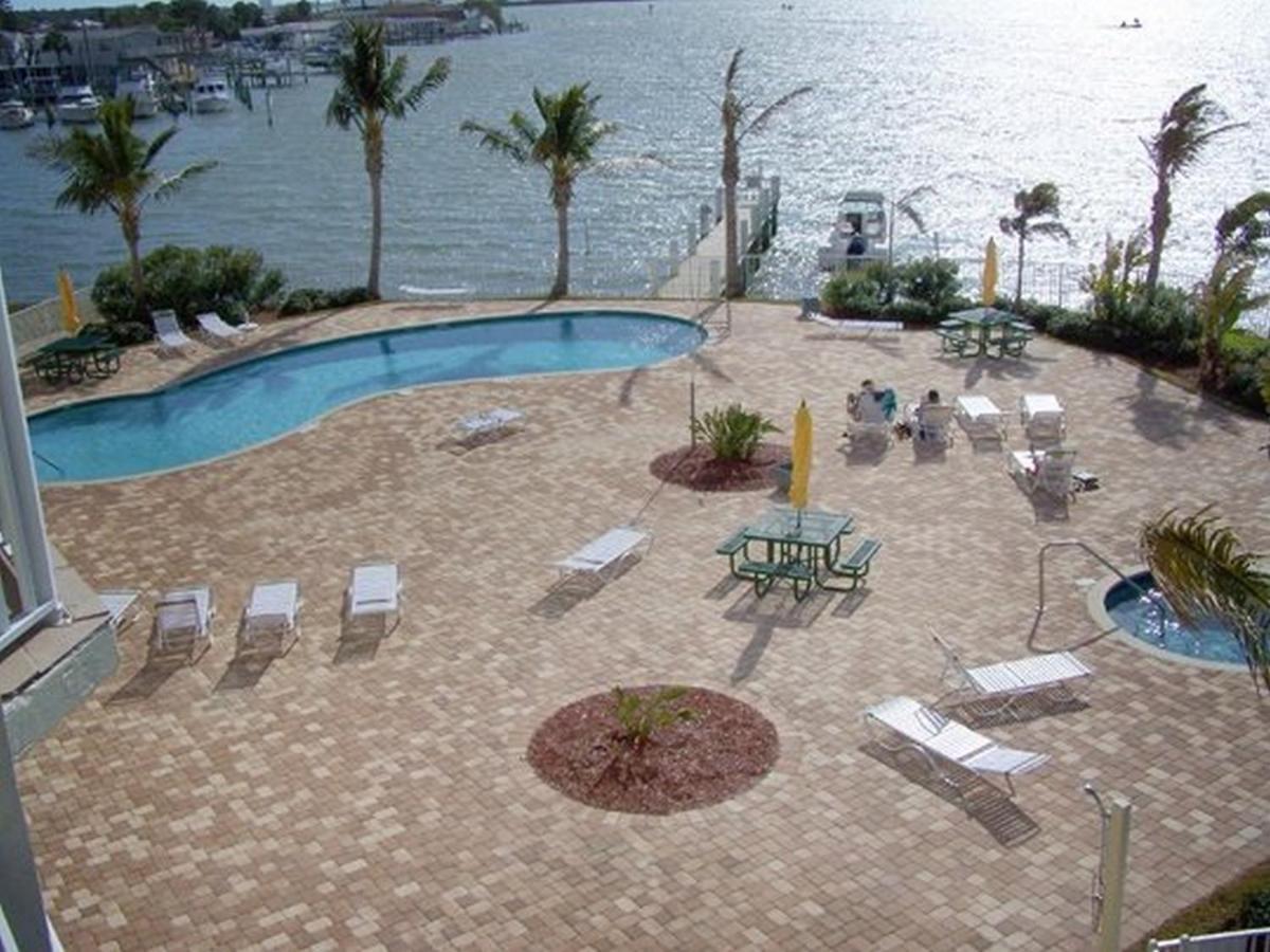 Boca Ciega Resort By Travel Resort Services Sint-Petersburg Buitenkant foto