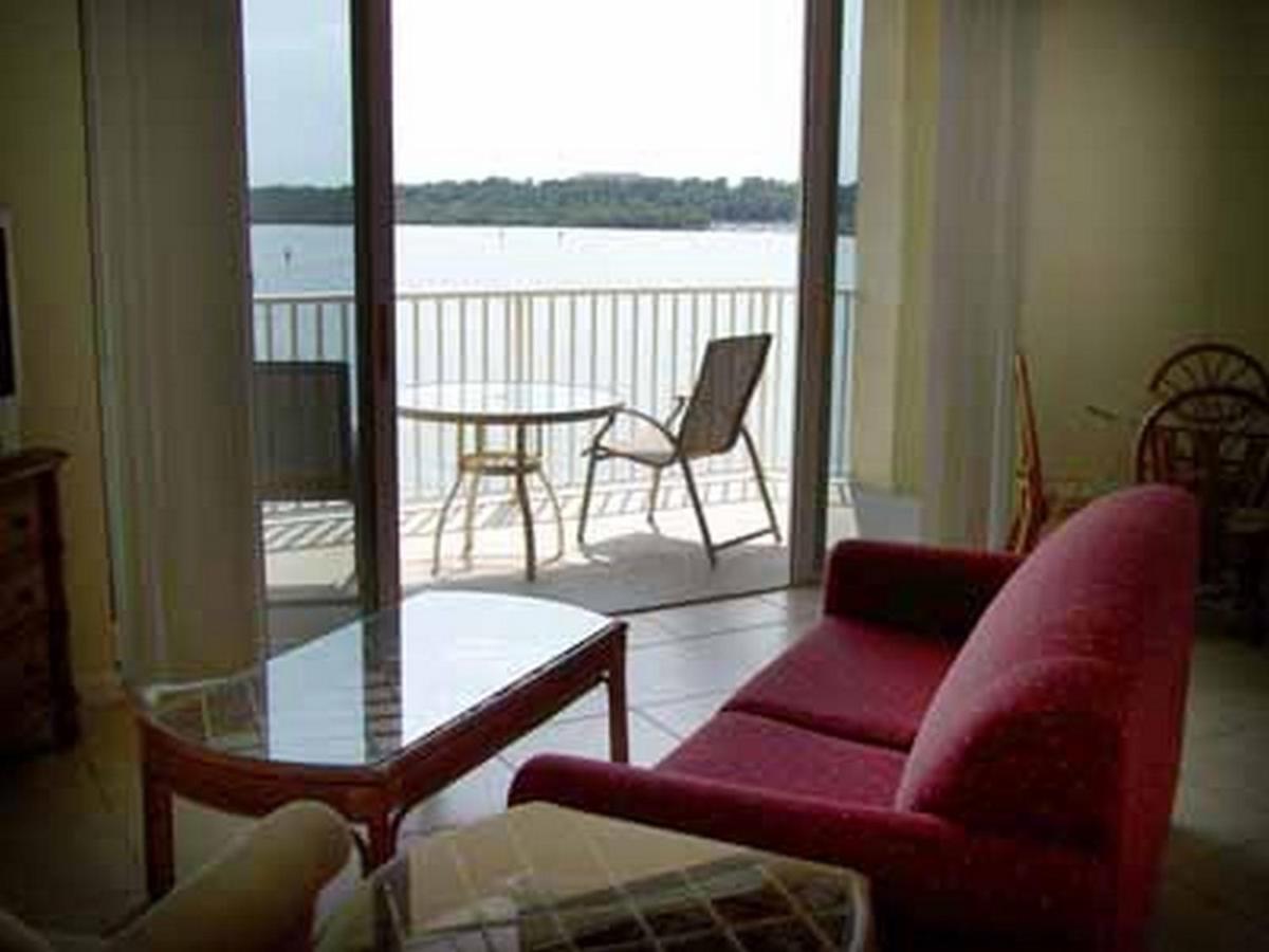 Boca Ciega Resort By Travel Resort Services Sint-Petersburg Buitenkant foto